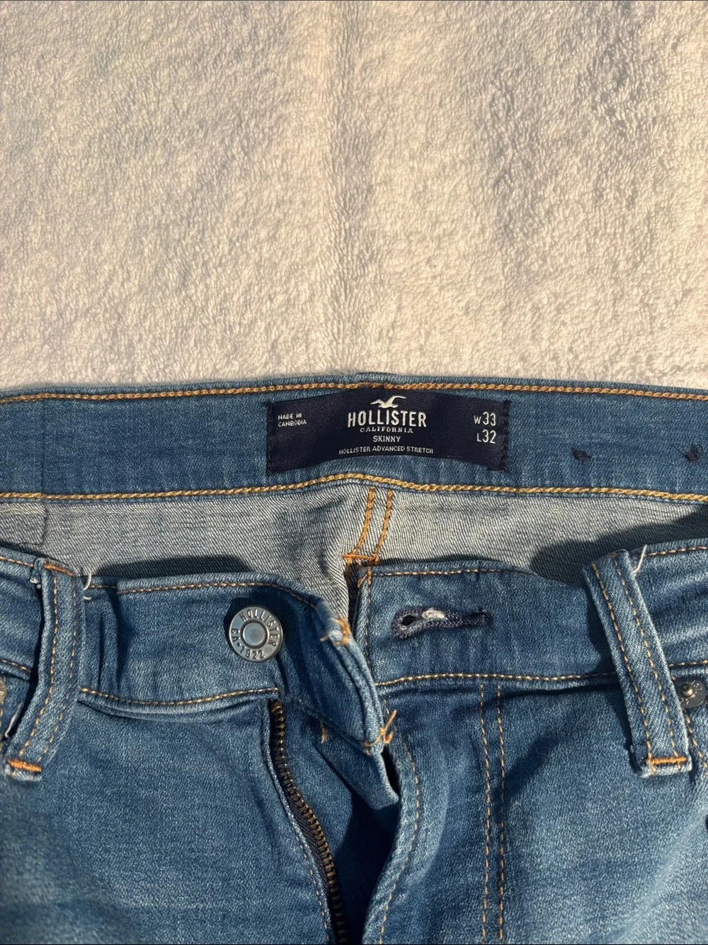 Hollister men’s jeans